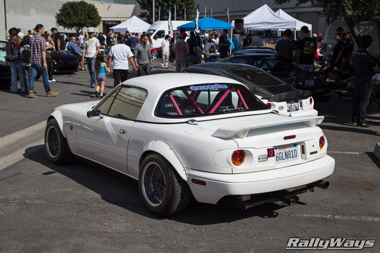 Project G Miata with Cage