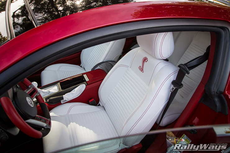 Retrobuilt 2014 Shelby White Seats