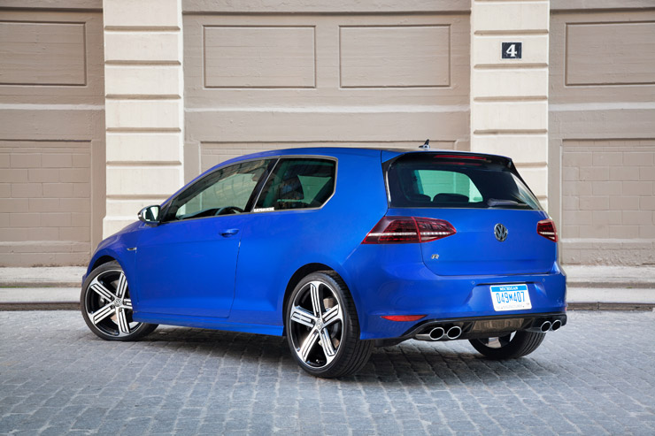 2015 Volkswagen Golf R Blue
