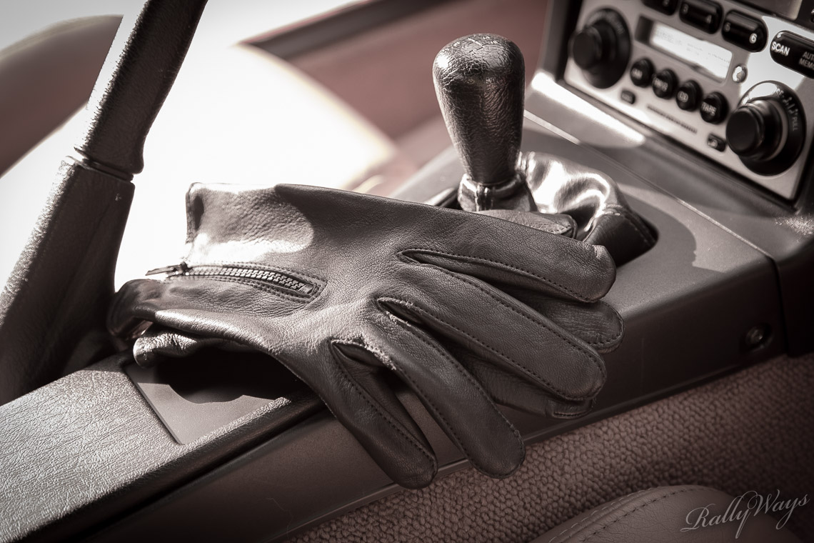 Leather Driving Gloves Defeat Sweaty Palms