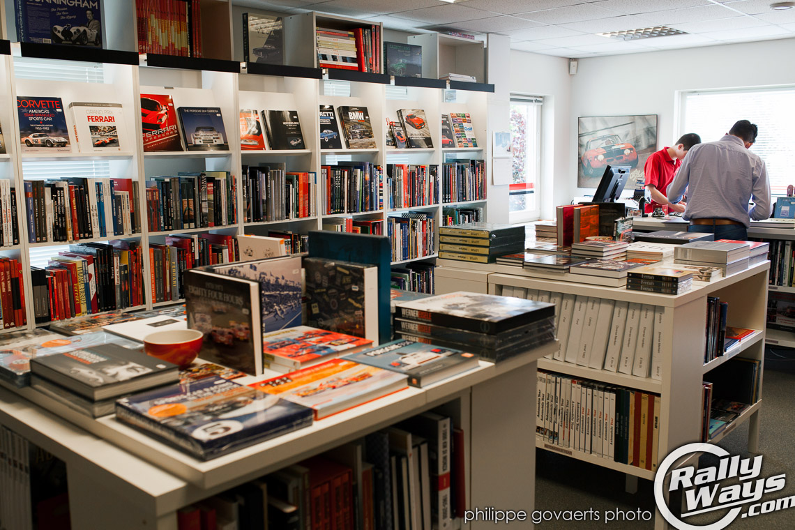 AutoNet Carbooks – The Car Book Store of Your Dreams